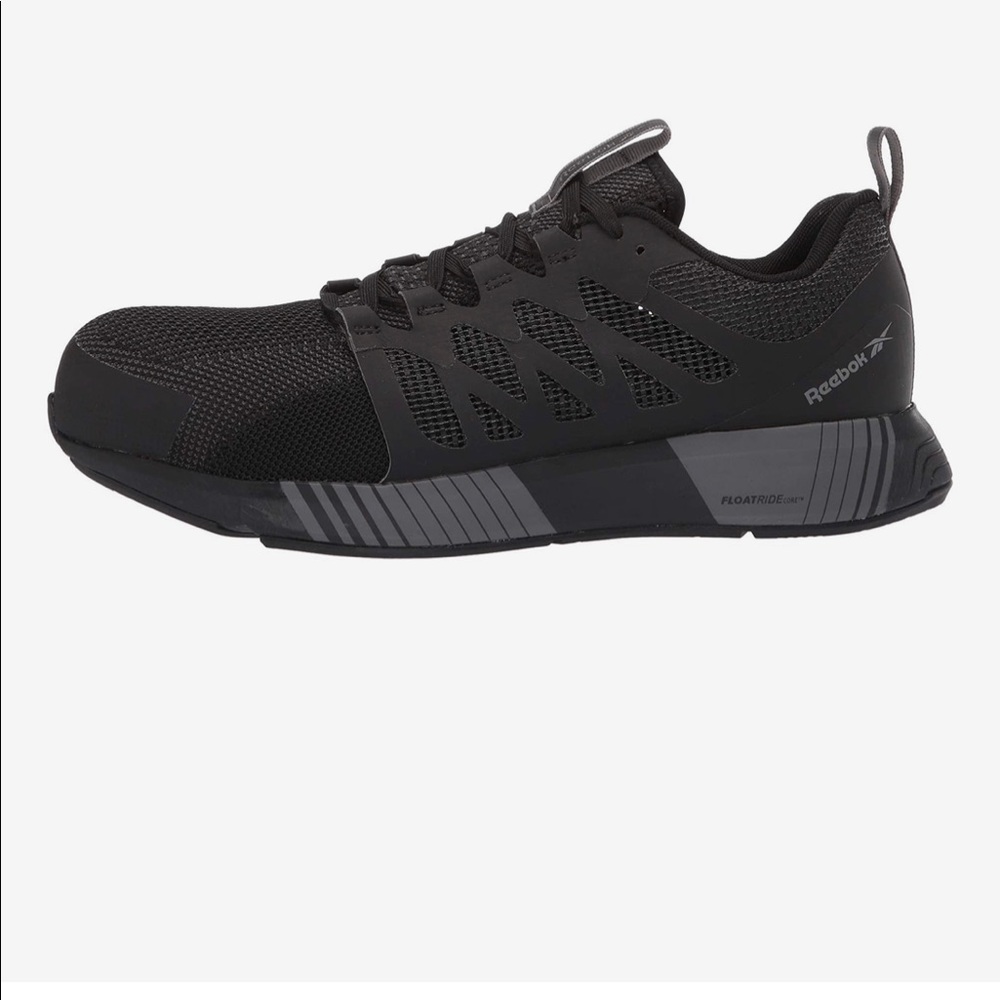 Reekbok work- Fusion Flexweave Cage Composite Toe black size 7 men/youth